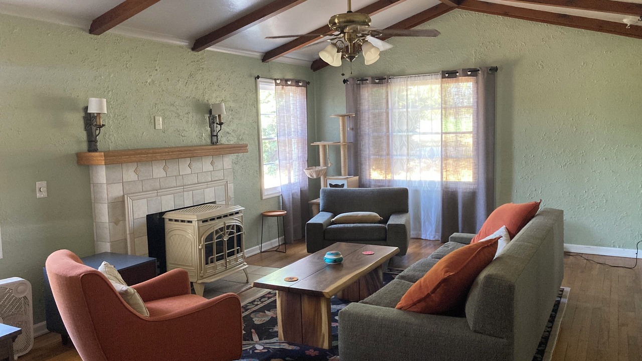 Photo of Livingroom in Hazelwood
