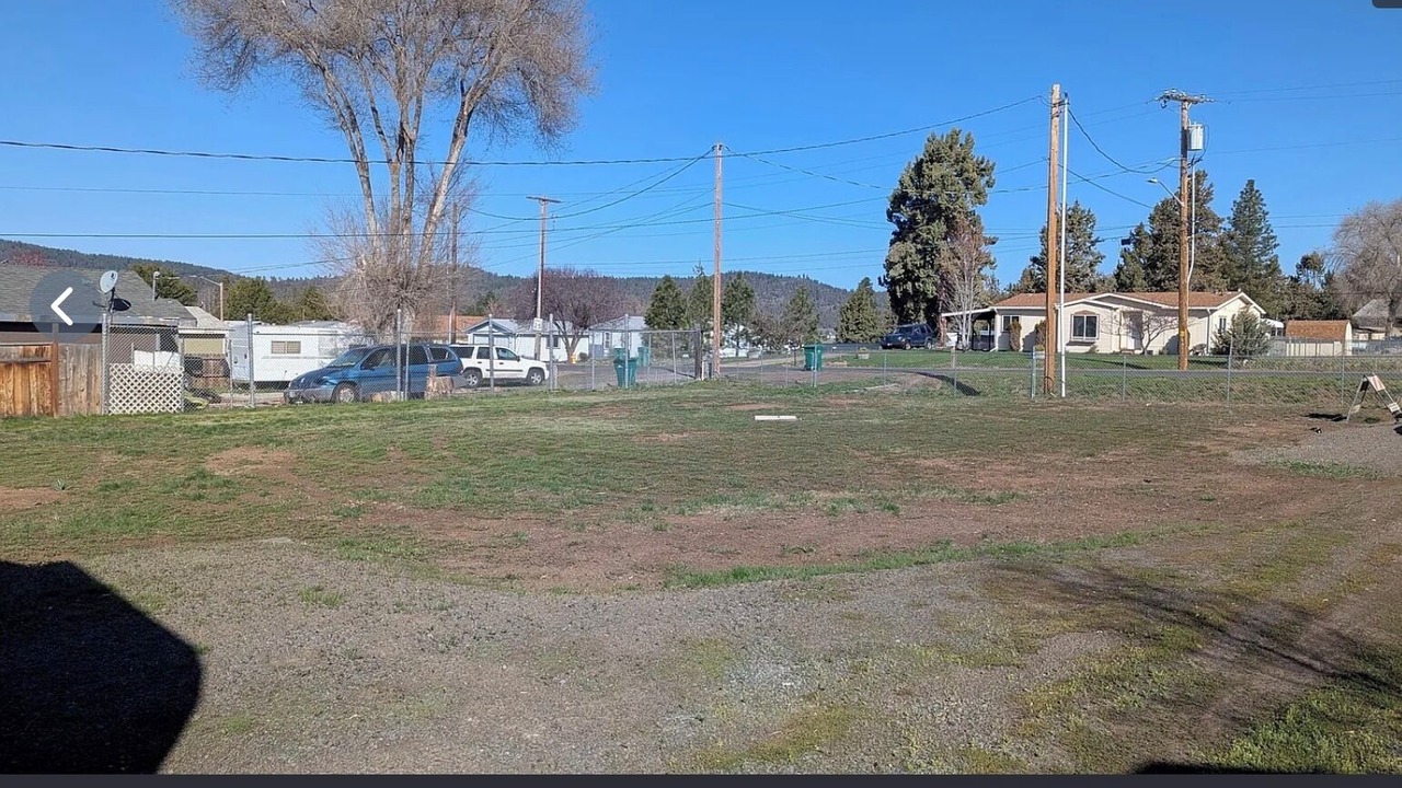 Photo of Others in Altamont