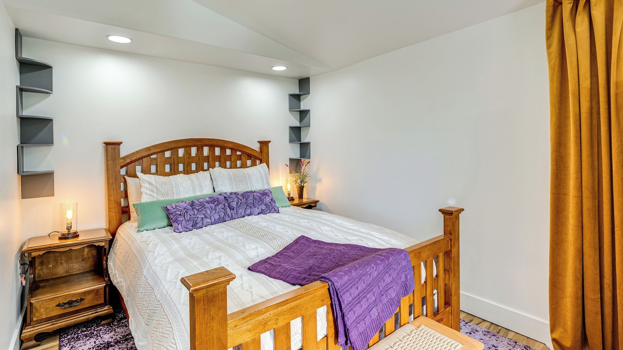 Photo of Bedroom in Anacortes