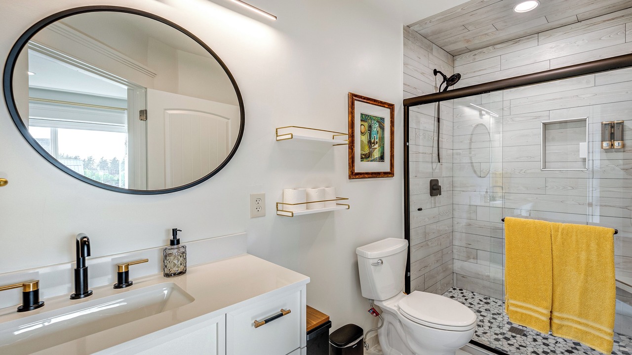 Photo of Bathroom in Anacortes