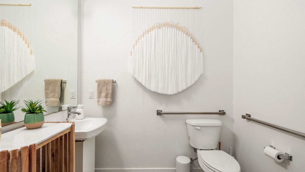 Photo of Bathroom in Whittier Heights