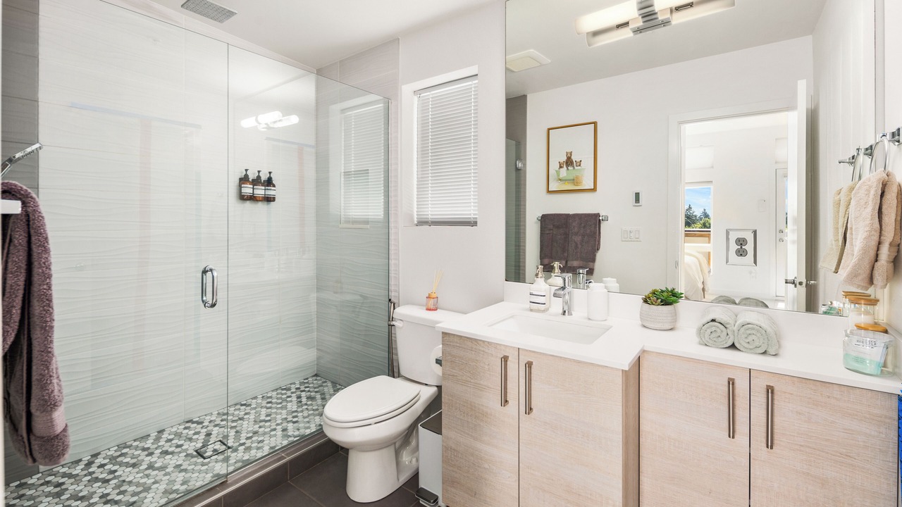 Photo of Bathroom in Whittier Heights
