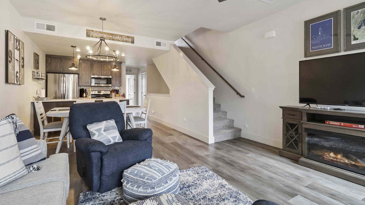Photo of Livingroom in McCall