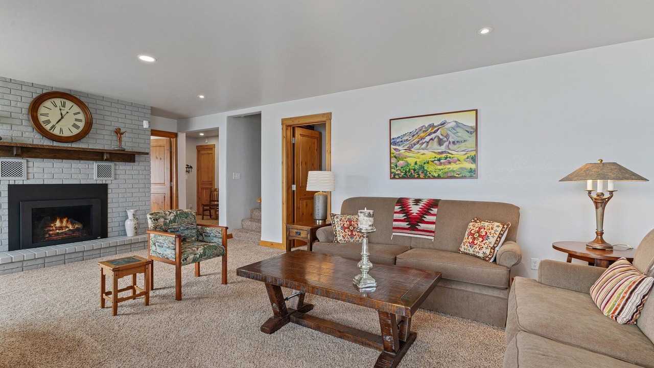 Photo of Livingroom in Sandpoint