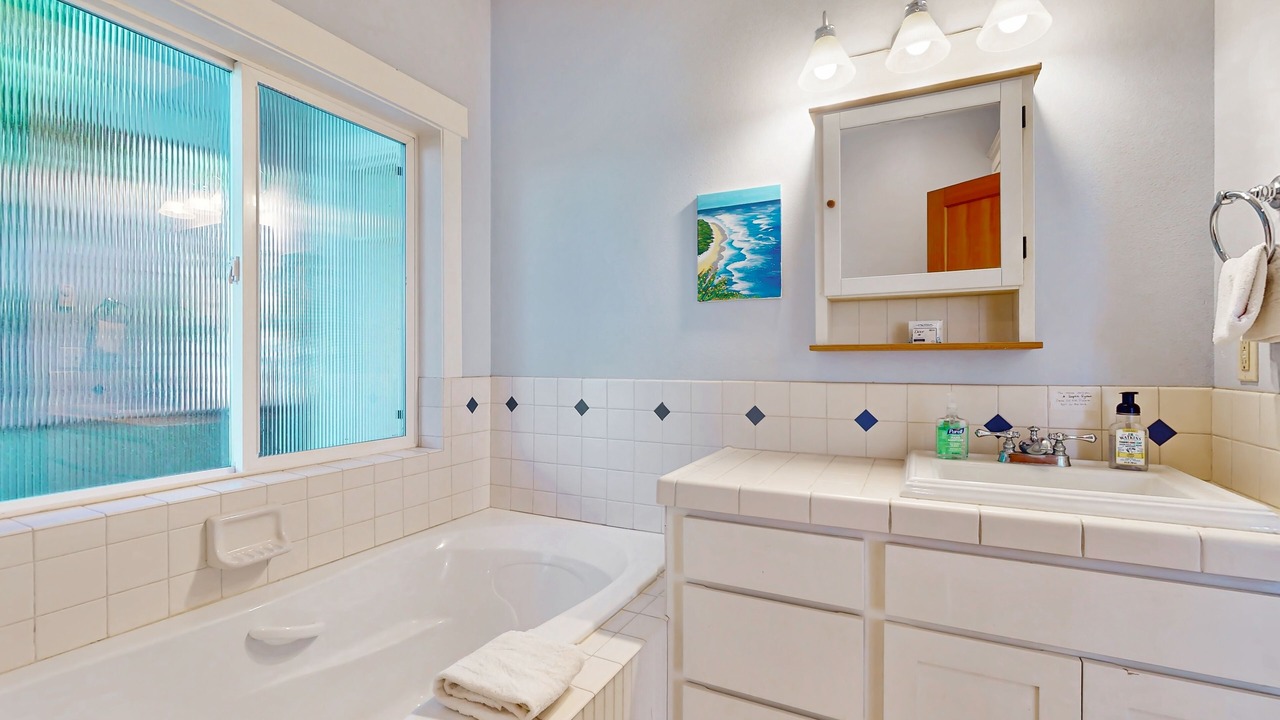 Photo of Bathroom in Coupeville
