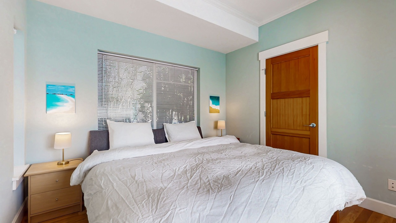 Photo of Bedroom in Coupeville
