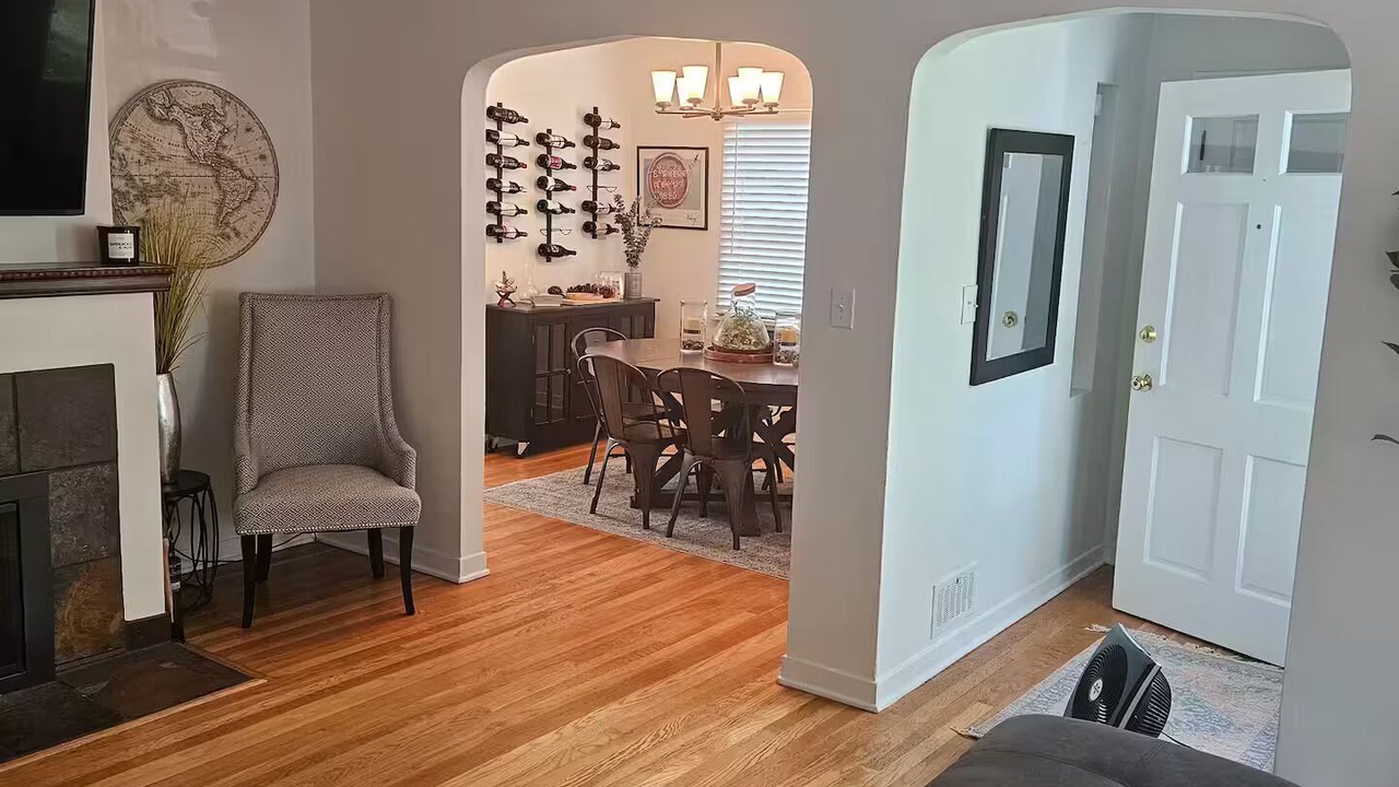 Photo of Livingroom in Manito