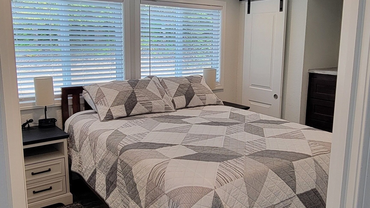 Photo of Bedroom in Port Angeles