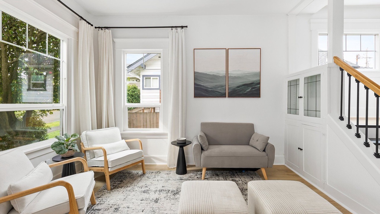 Photo of Livingroom in Central Tacoma