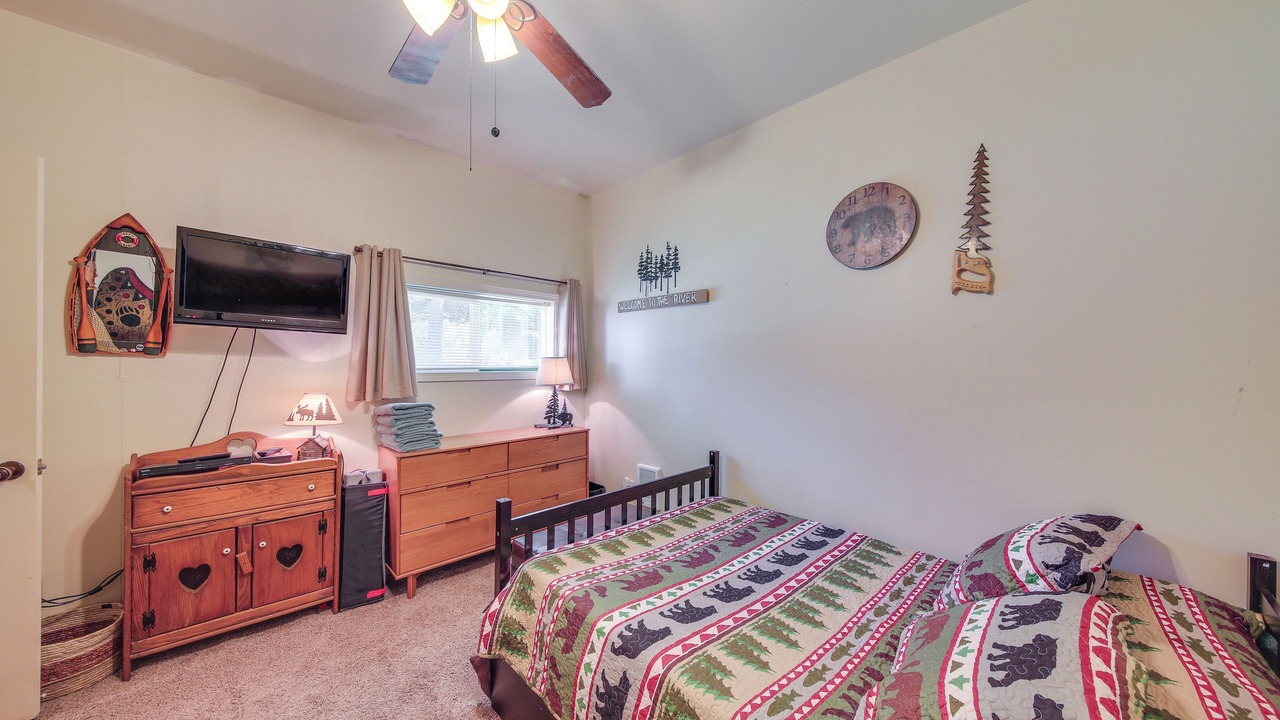 Photo of Bedroom in Cusick