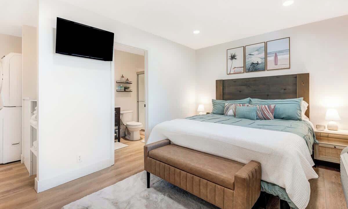 Photo of Bedroom in Bend