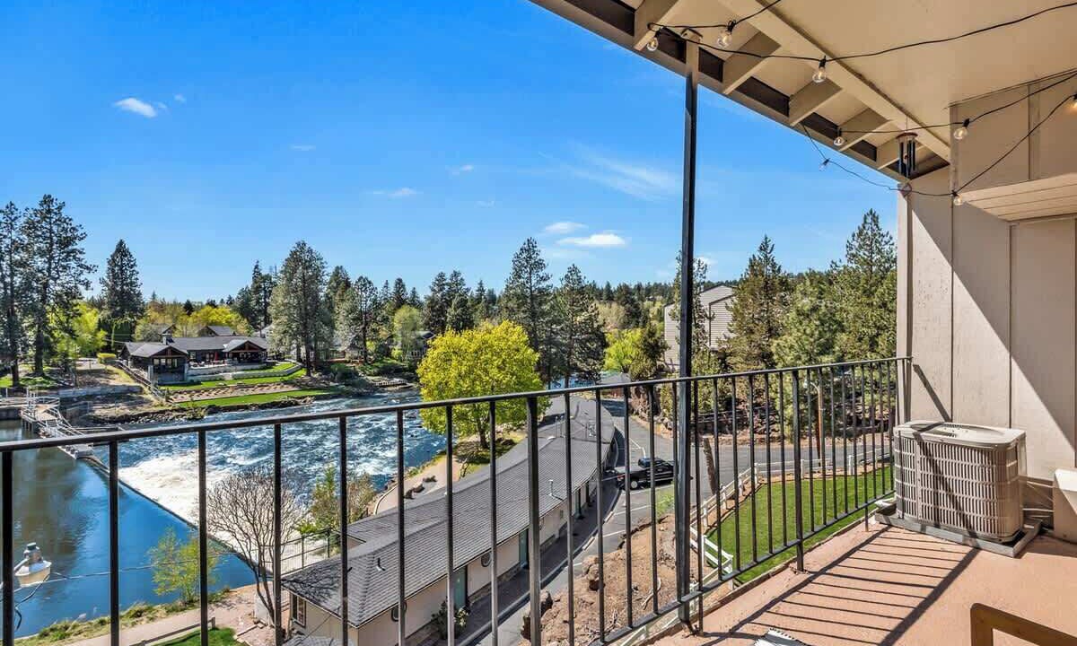 Photo of Patio Balcony in Bend