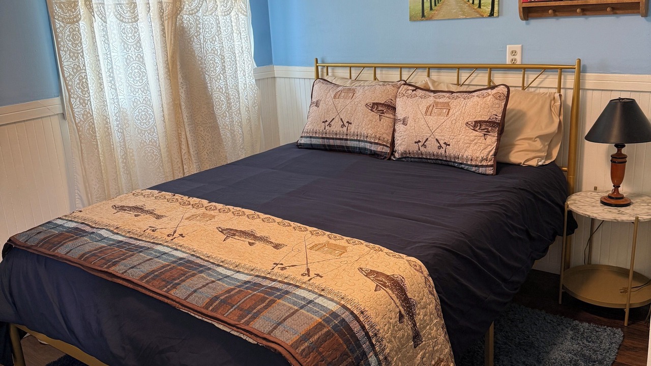 Photo of Bedroom in Forks