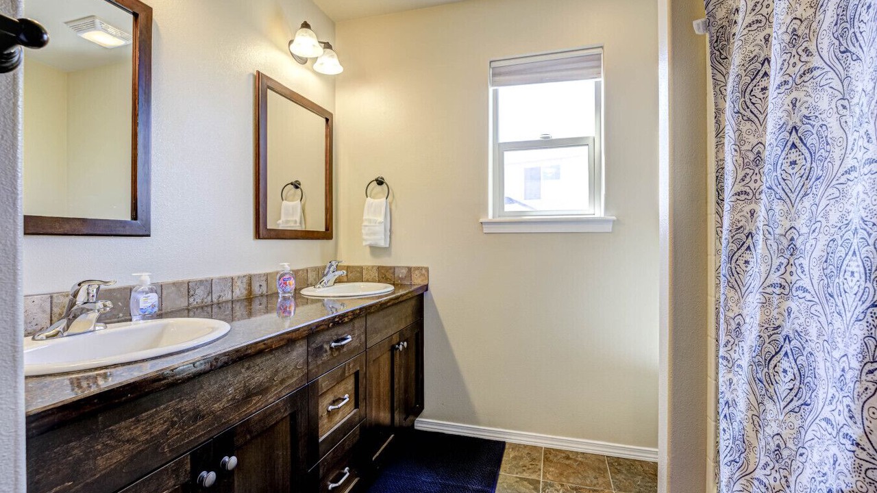 Photo of Bathroom in Kennewick