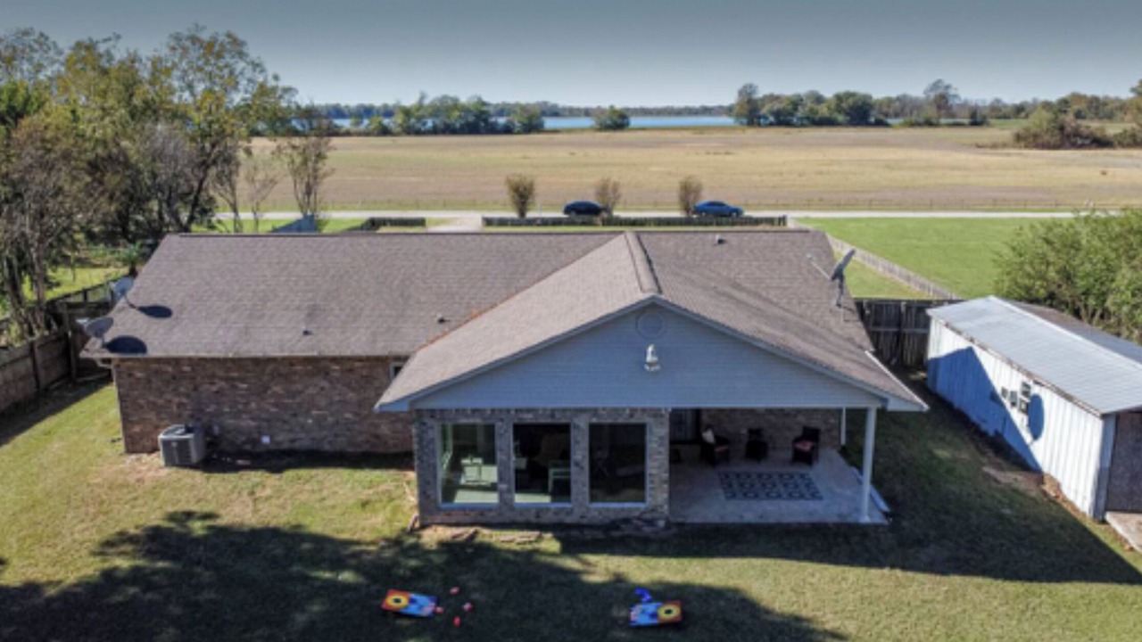 Photo of Outdoor in Tucker