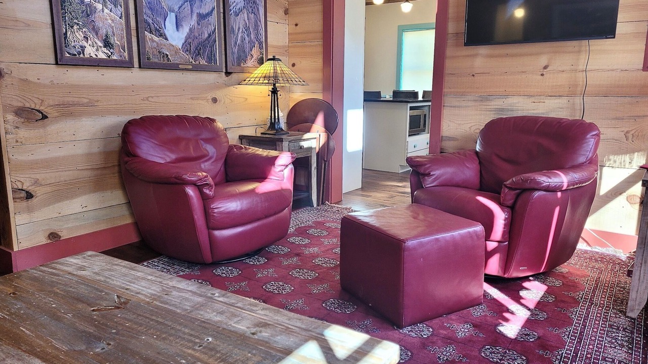Photo of Livingroom in Winthrop
