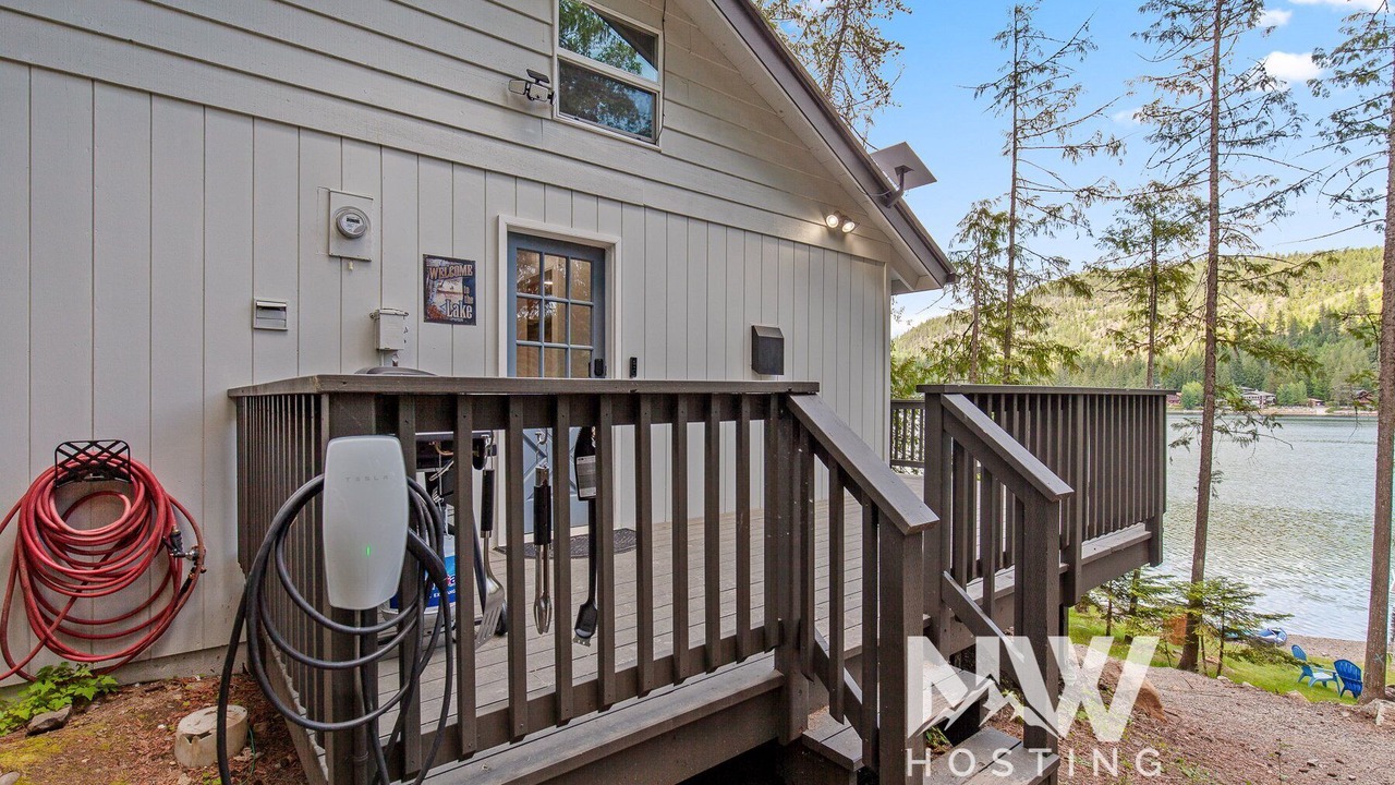 Photo of Patio Balcony in Sagle