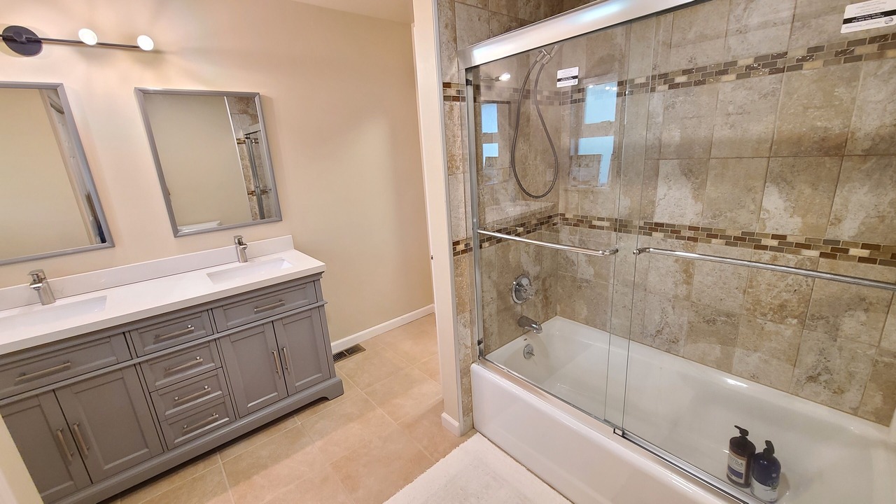 Photo of Bathroom in Point Roberts