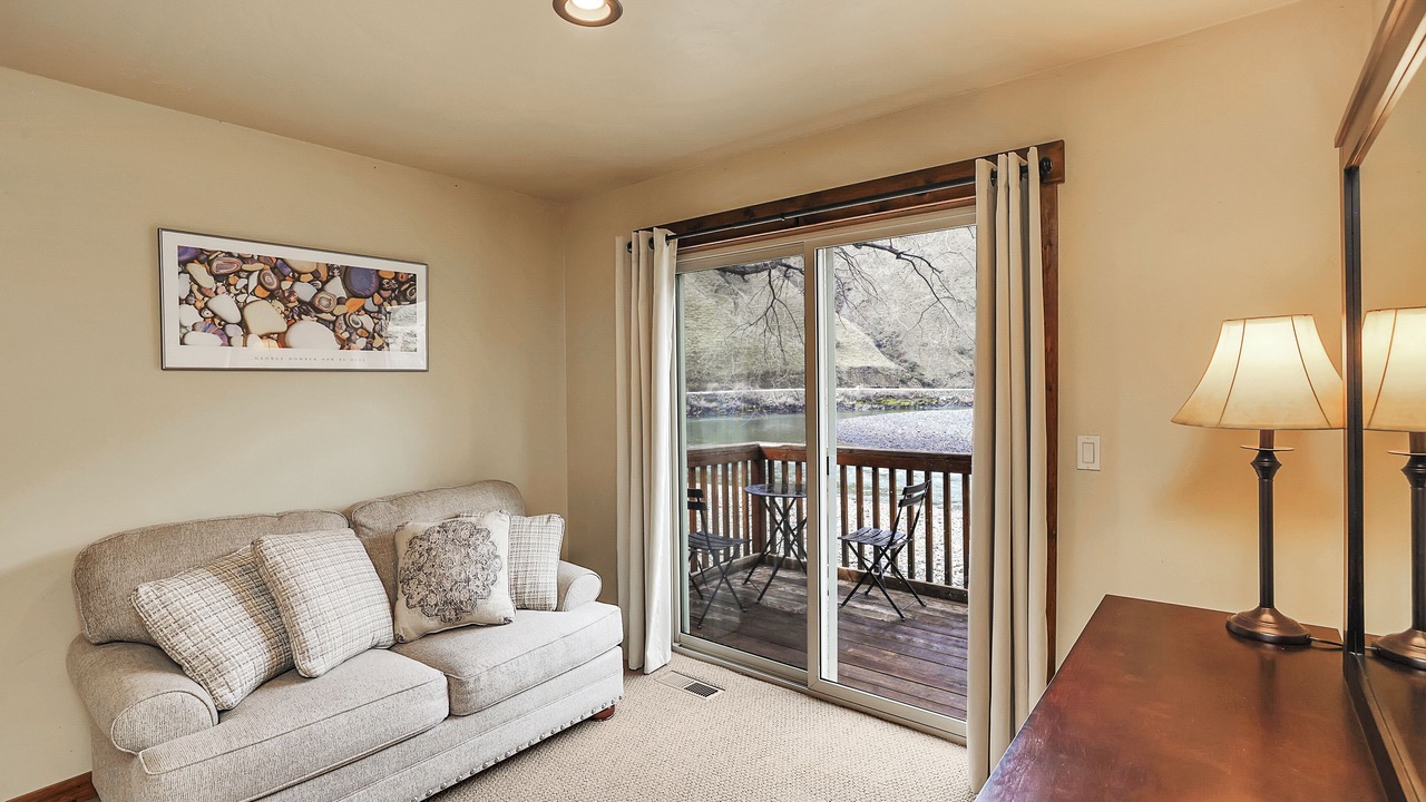Photo of Livingroom in Riggins
