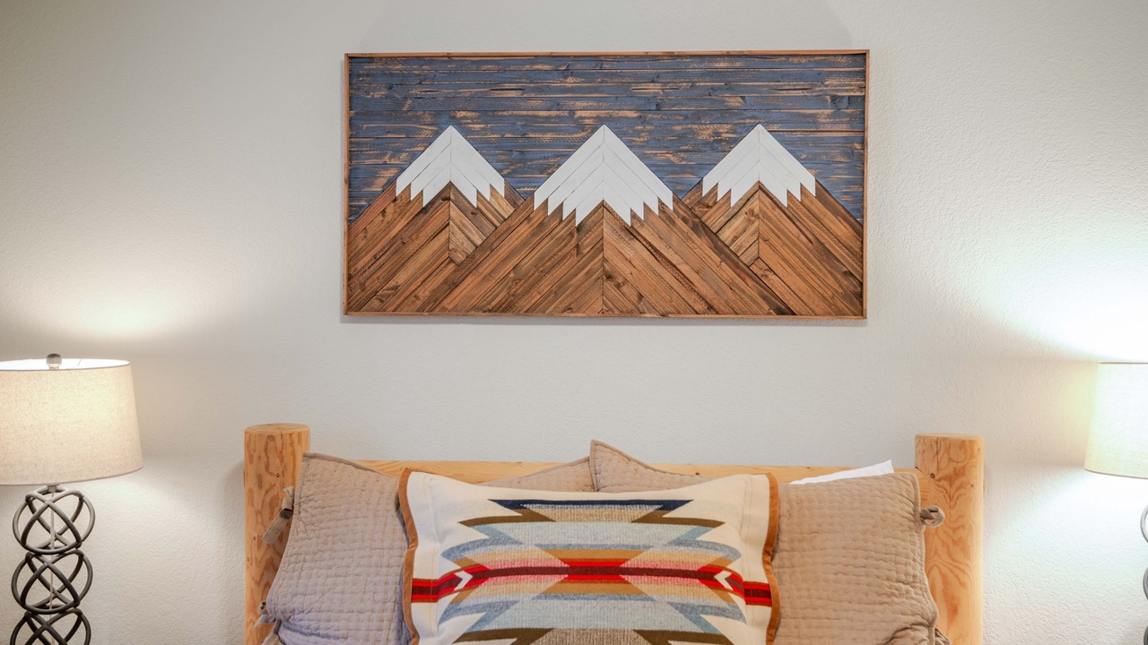 Photo of Bedroom in Black Butte Ranch