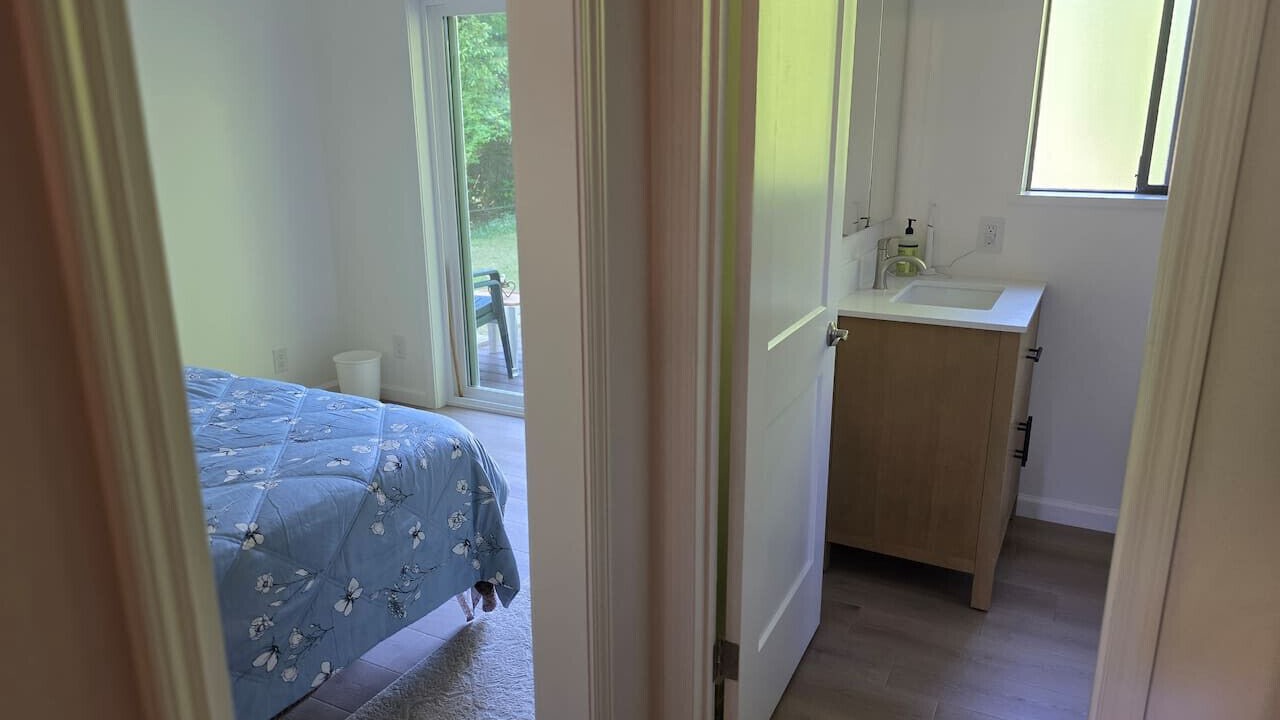 Photo of Bedroom in Point Roberts