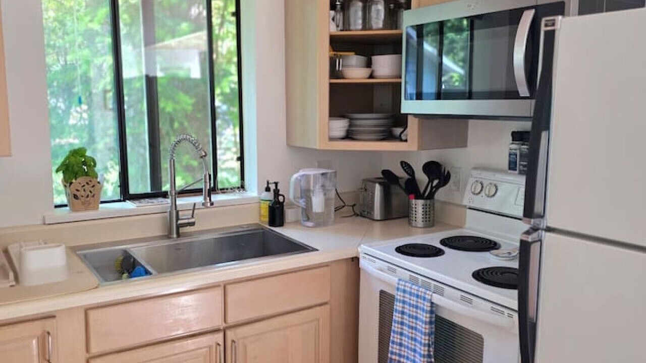Photo of Kitchen in Point Roberts