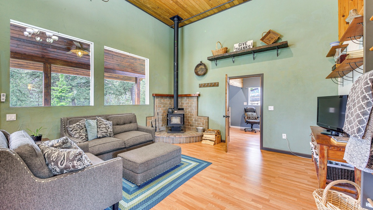 Photo of Bedroom in Newport