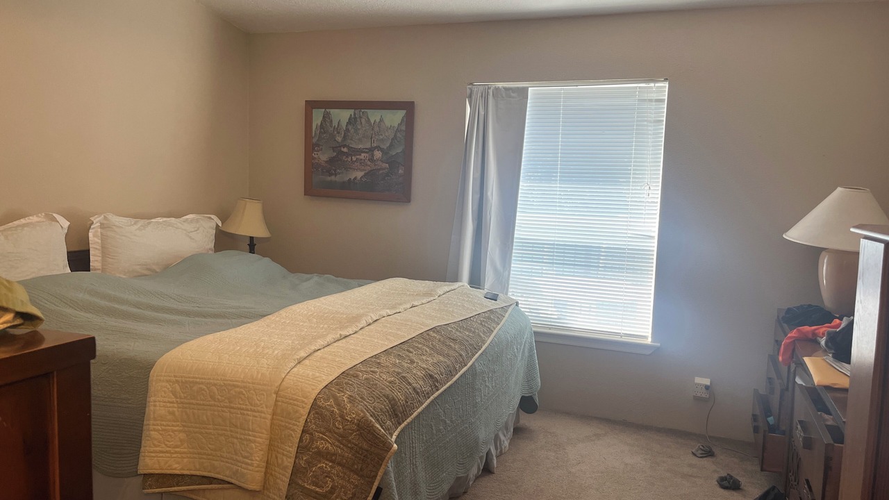 Photo of Bedroom in Newport
