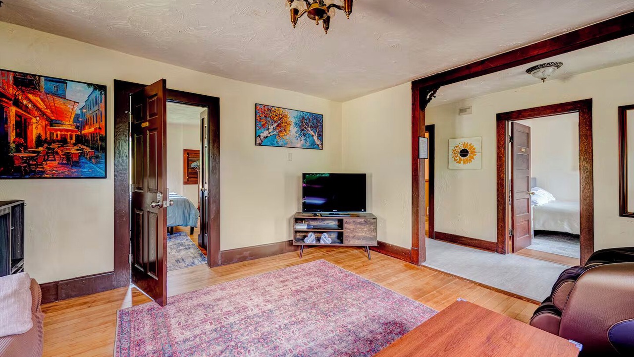 Photo of Livingroom in West End