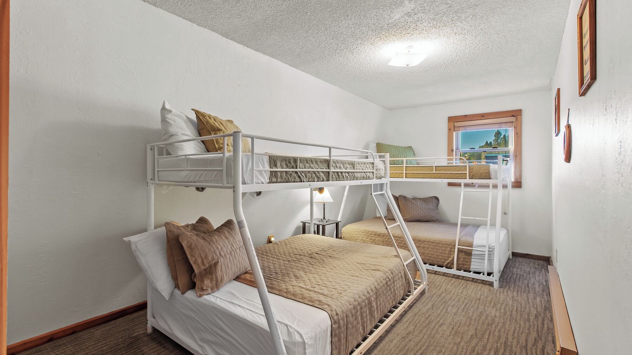 Photo of Bedroom in Bayview