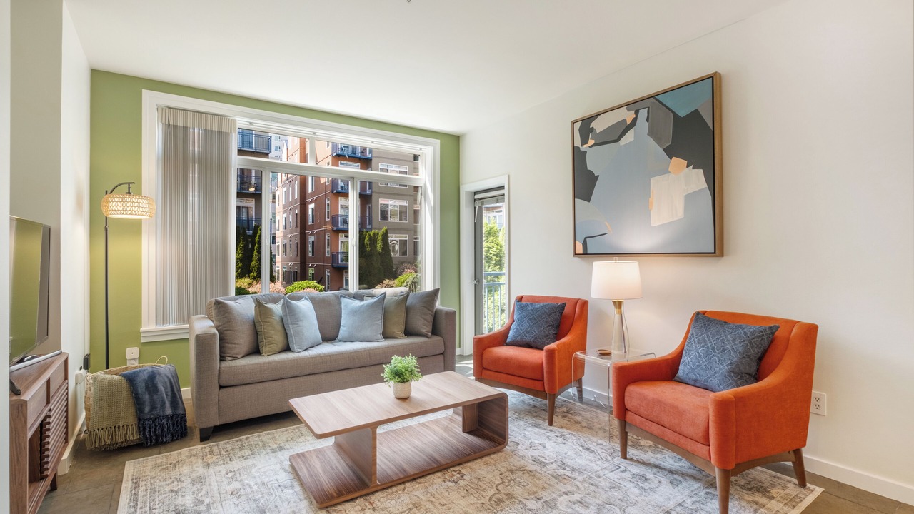 Photo of Livingroom in Belltown