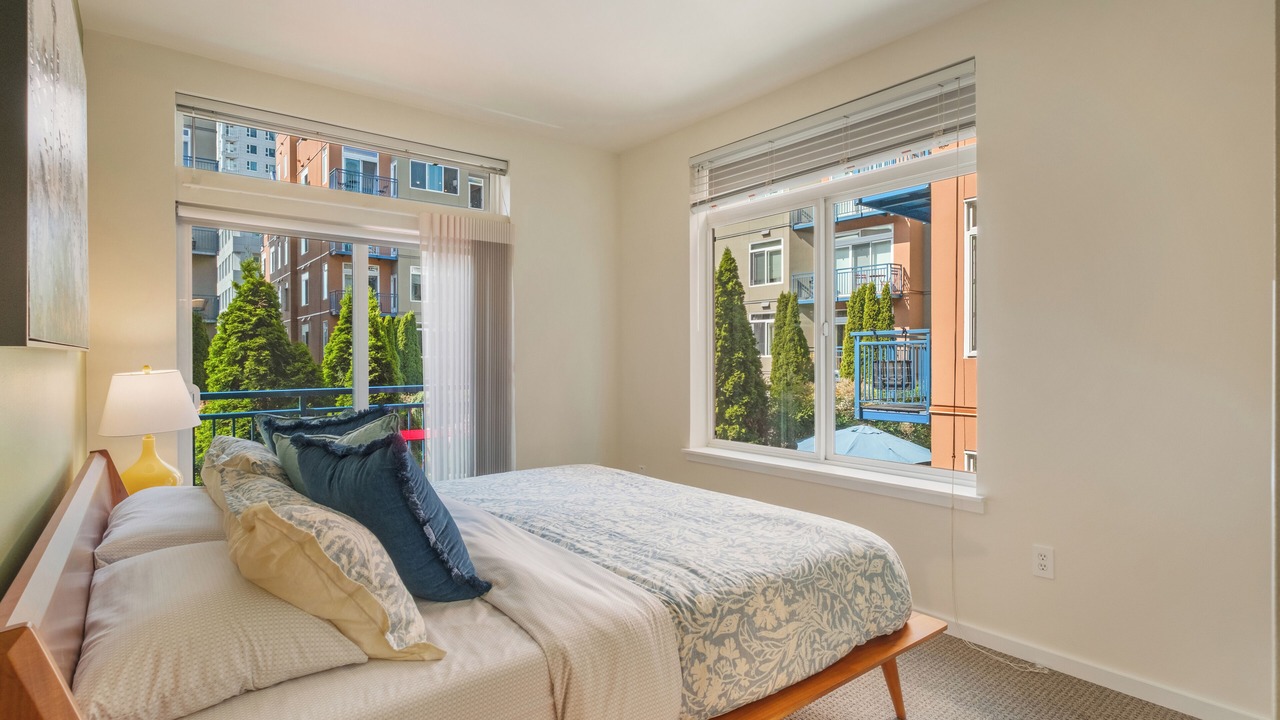 Photo of Bedroom in Belltown