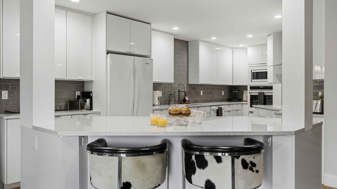 Photo of Kitchen in Elkhorn Village