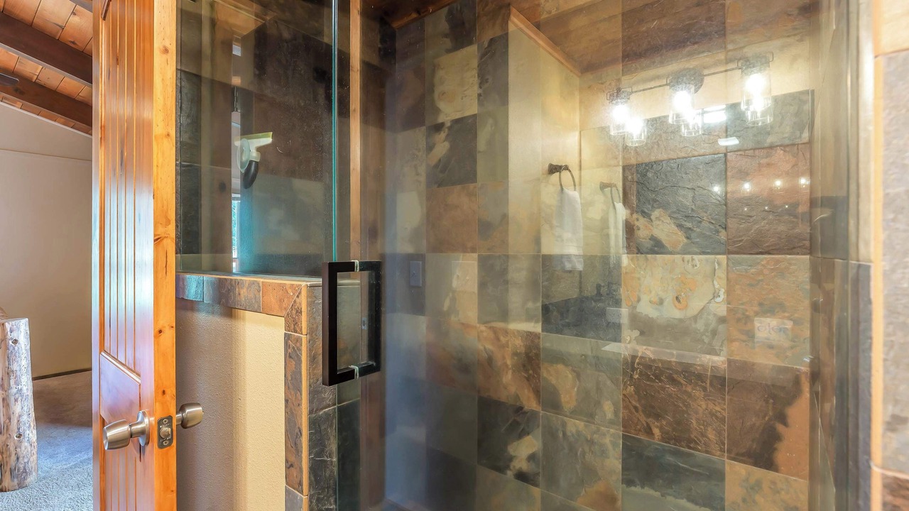 Photo of Bathroom in Overlook Park