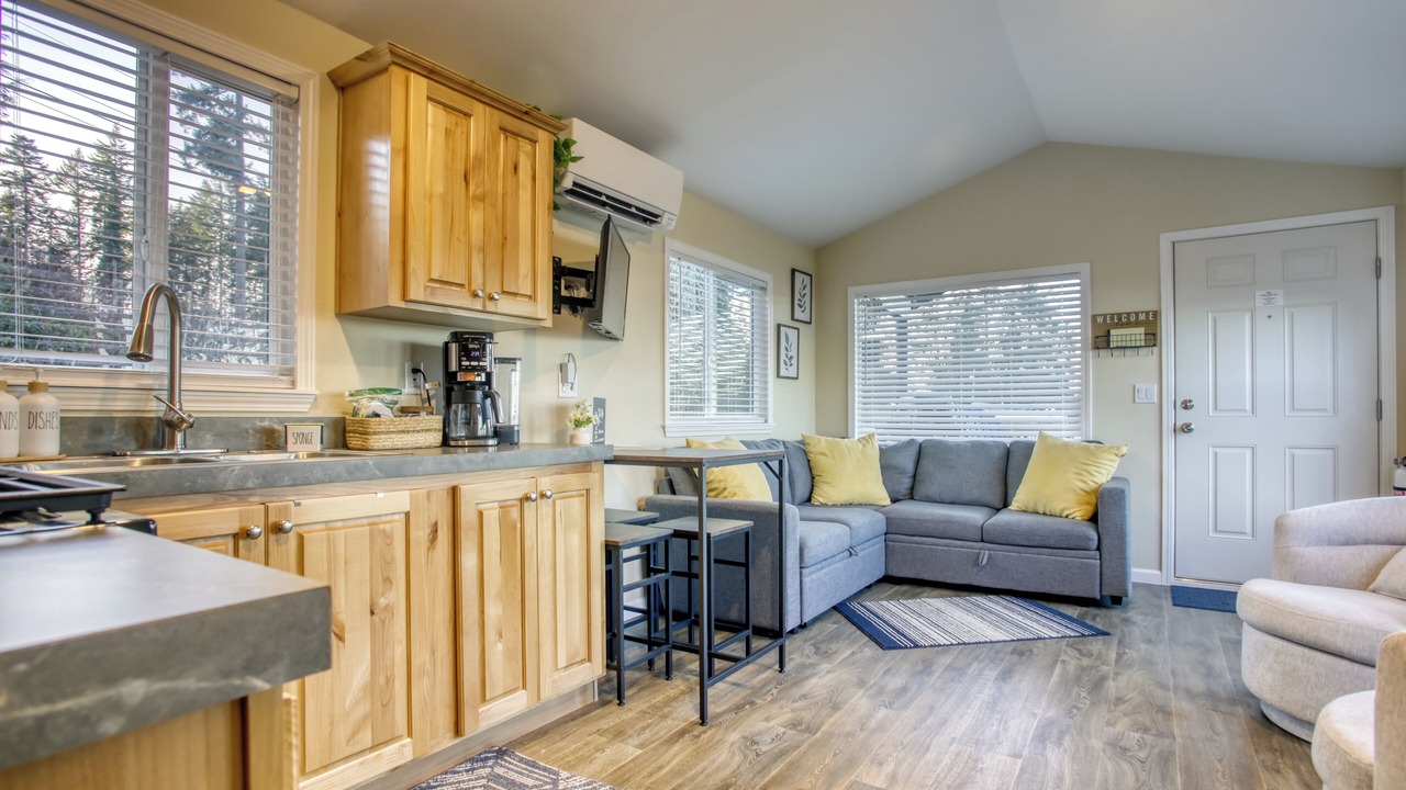 Photo of Livingroom in Port Hadlock