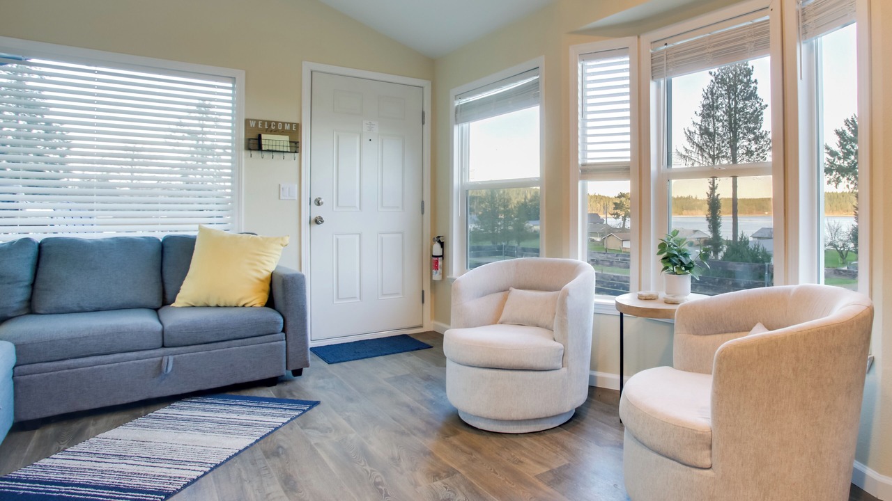 Photo of Livingroom in Port Hadlock