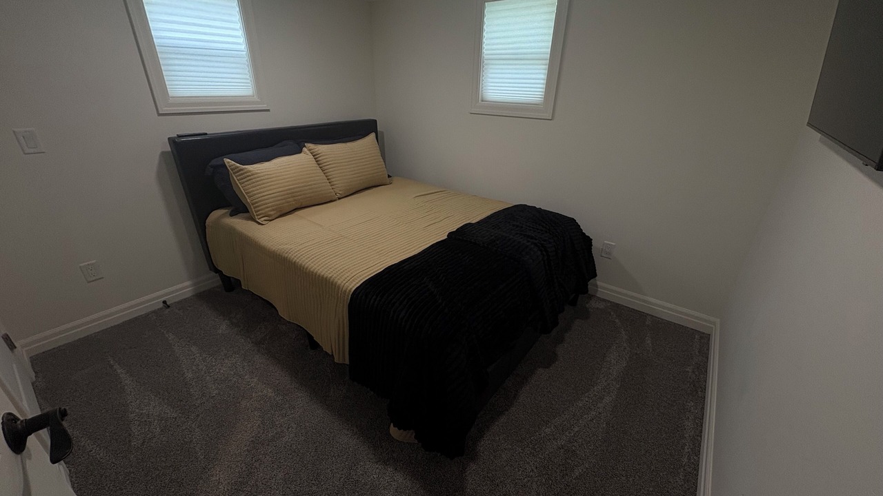Photo of Bedroom in Elwood