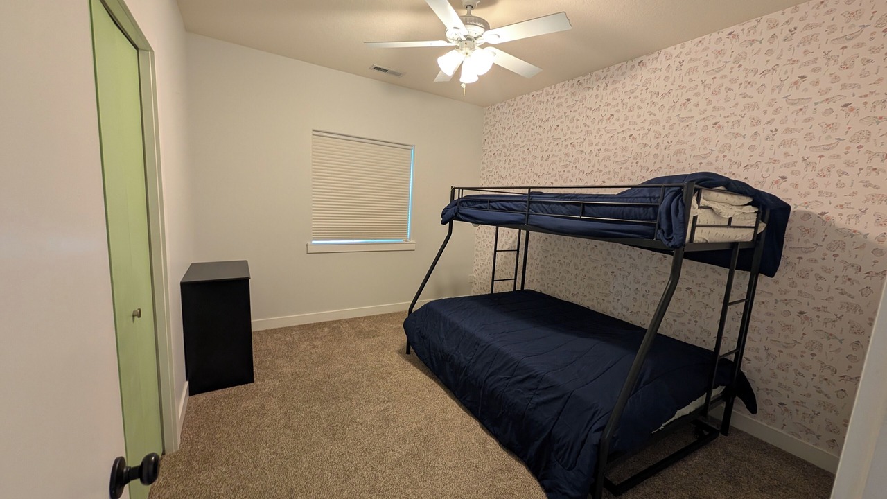 Photo of Bedroom in West Richland