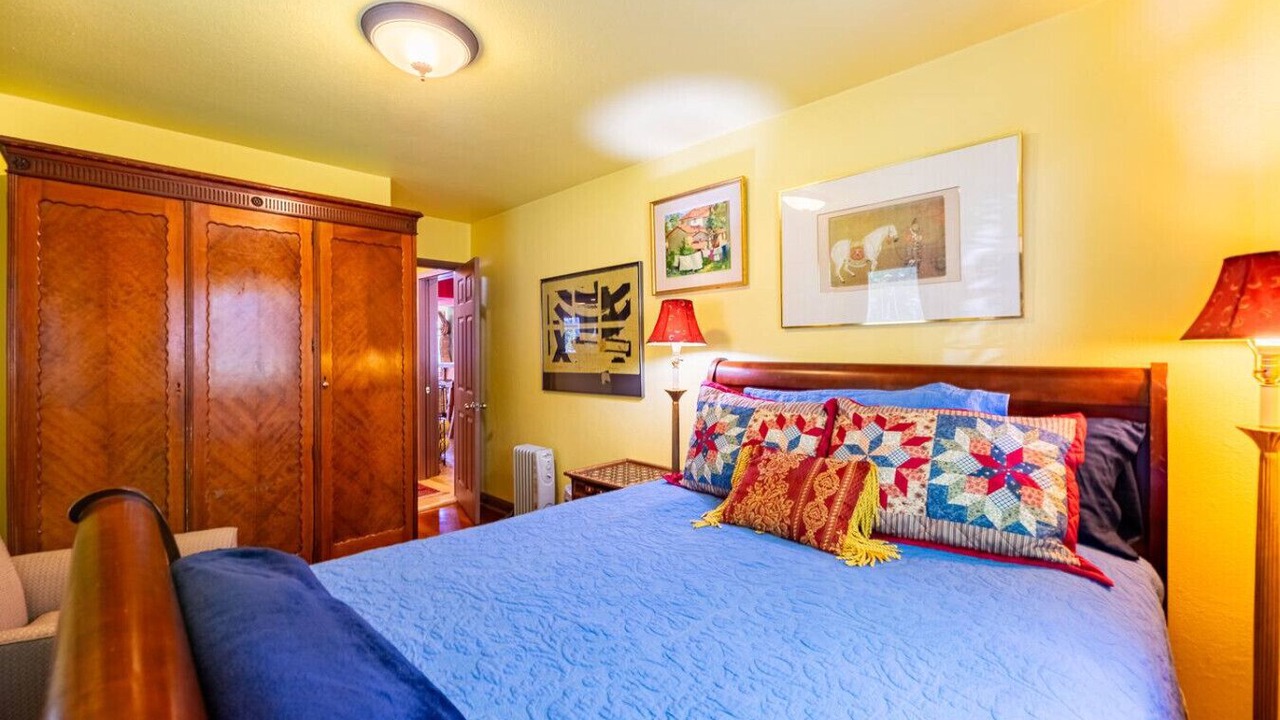 Photo of Bedroom in Bremerton