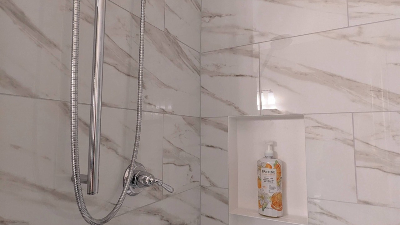 Photo of Bathroom in Hosford-Abernethy