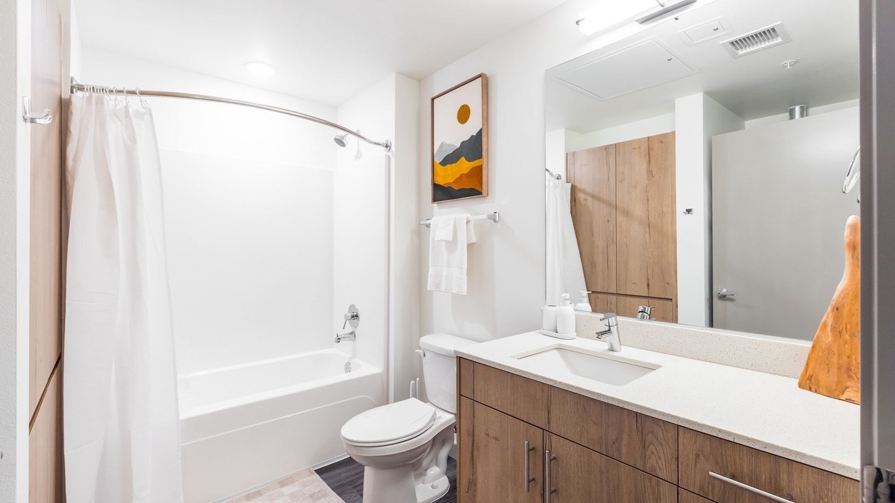 Photo of Bathroom in Central Tacoma