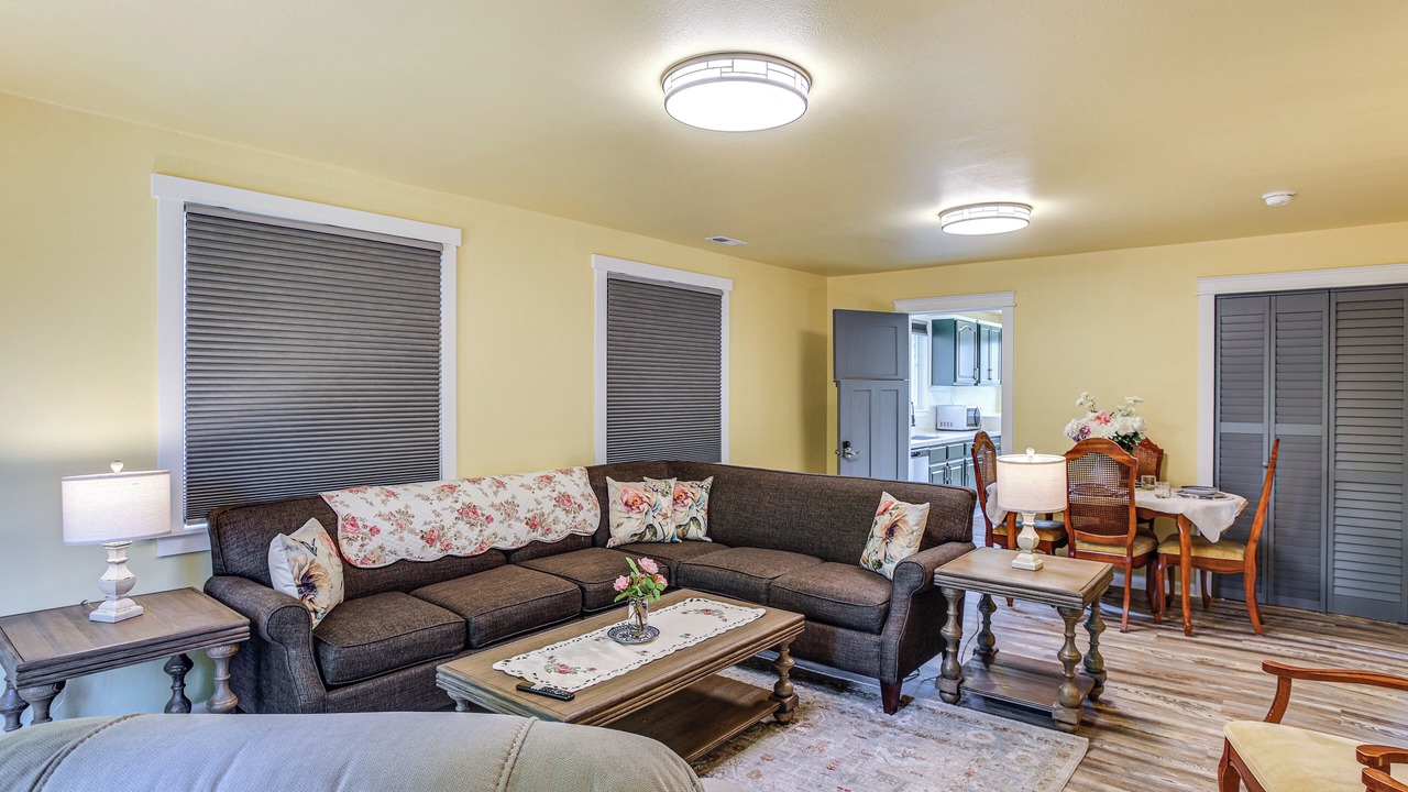Photo of Livingroom in Hilltop