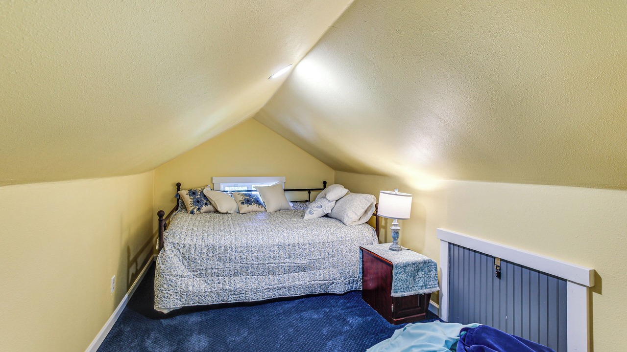 Photo of Bedroom in Hilltop