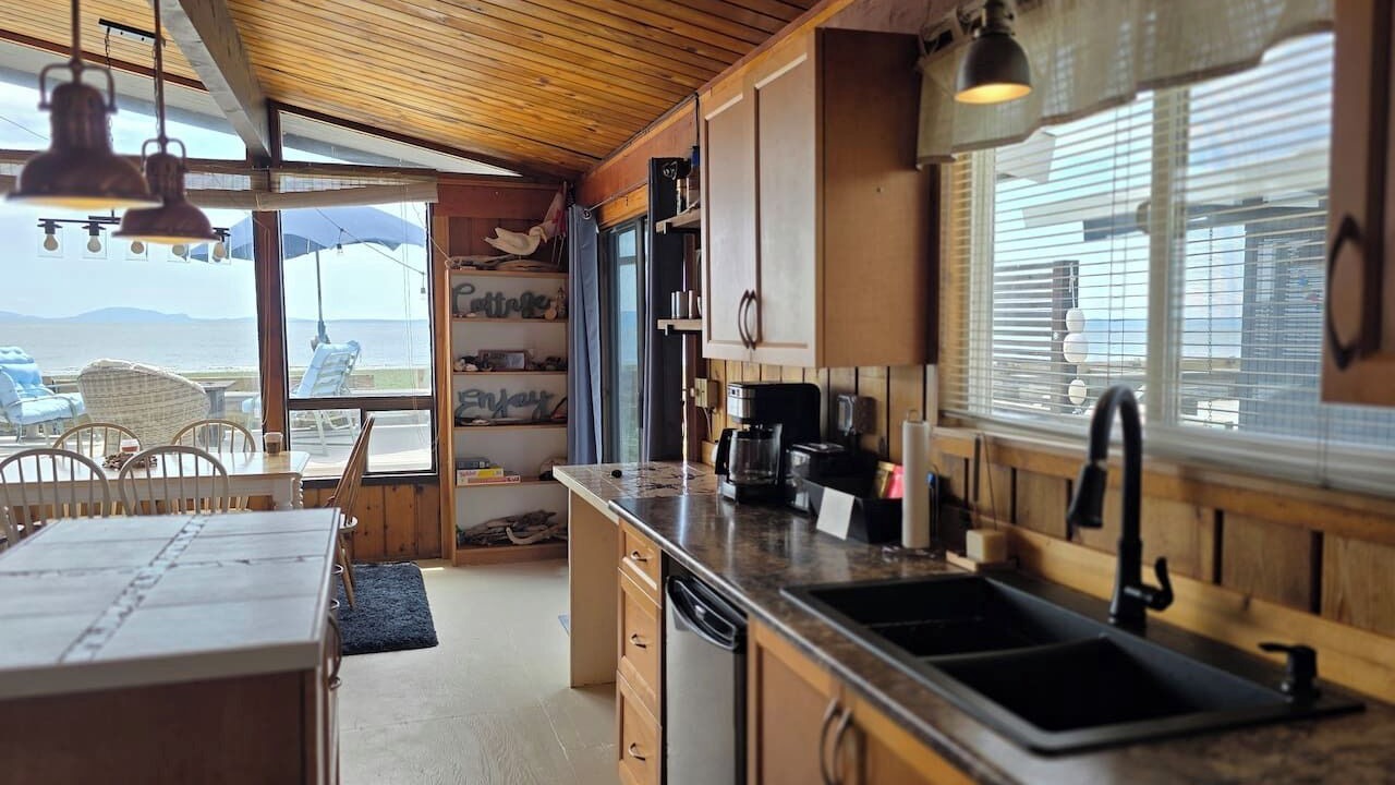 Photo of Kitchen in Point Roberts