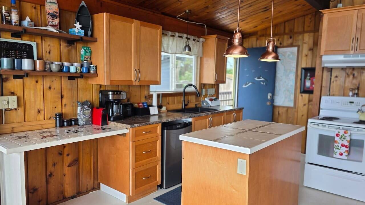 Photo of Kitchen in Point Roberts