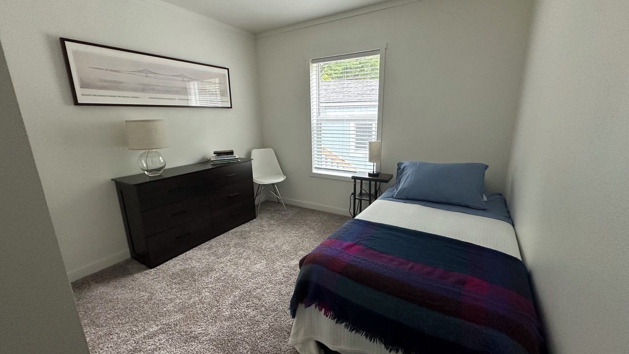 Photo of Bedroom in Langley