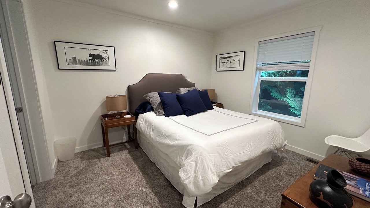Photo of Bedroom in Langley