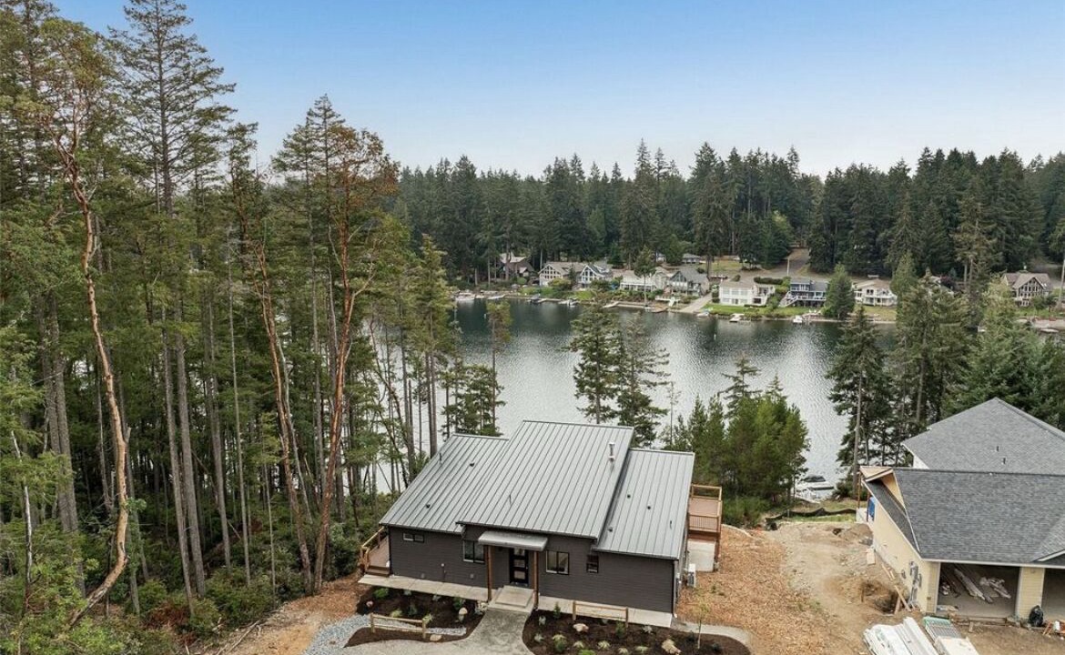 Photo of Outdoor in Anderson Island