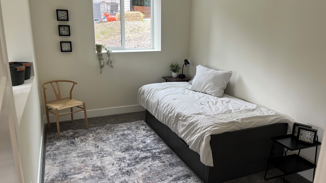 Photo of Bedroom in Anderson Island
