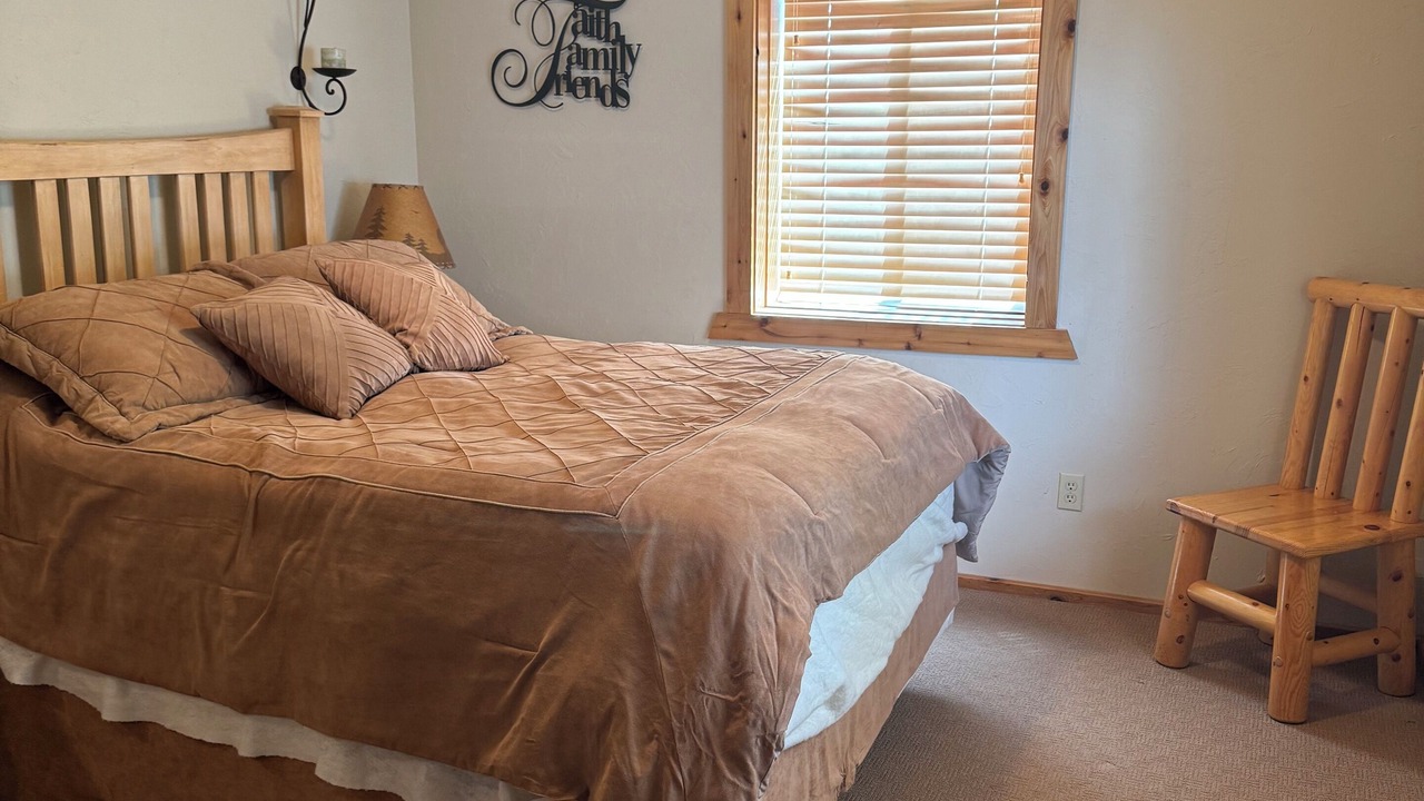 Photo of Bedroom in Fish Haven